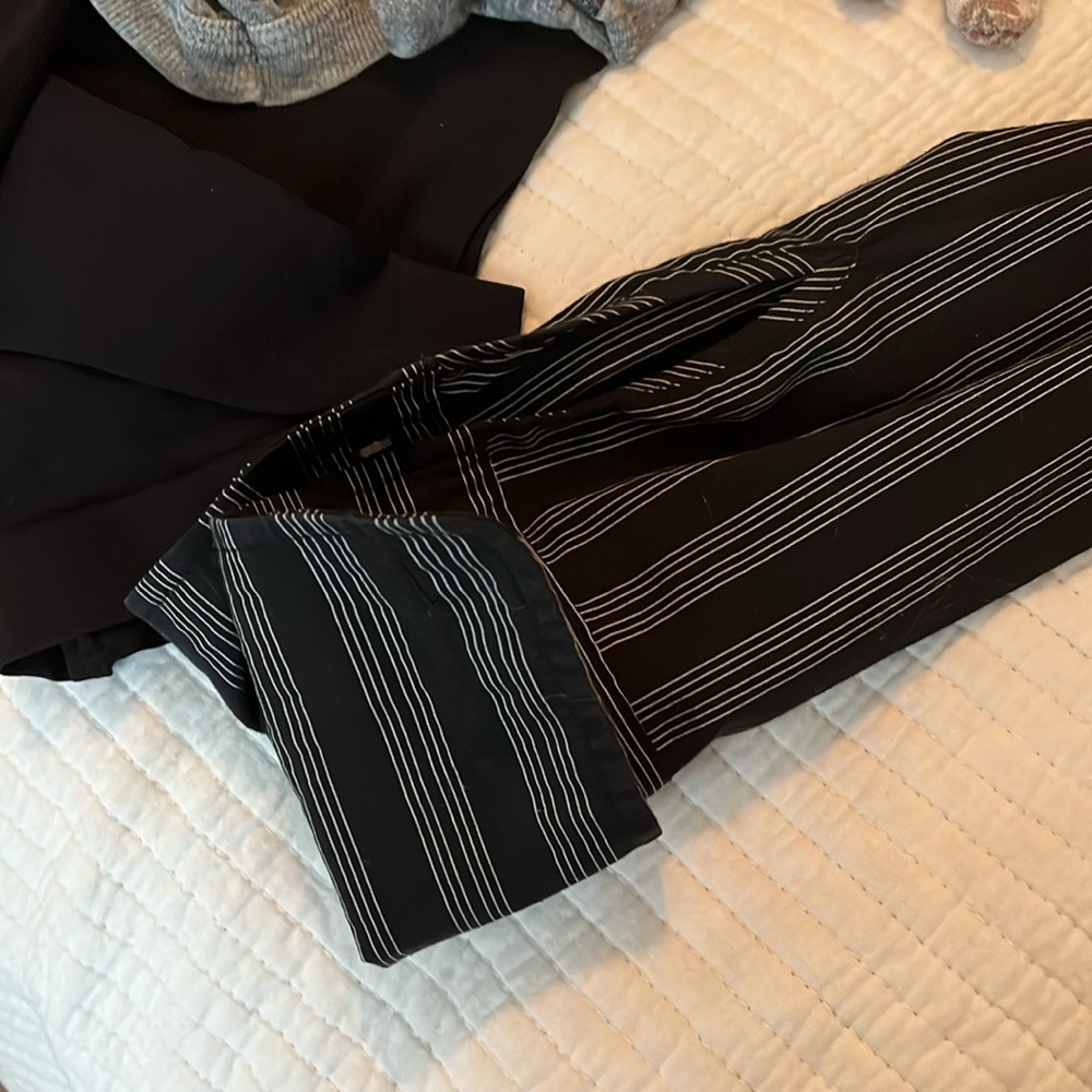 Blouse - Picture 2 of 2